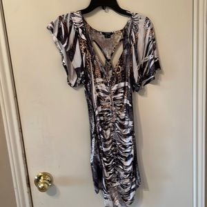 XOXO size medium. A-6 Tops, blouse, Spring